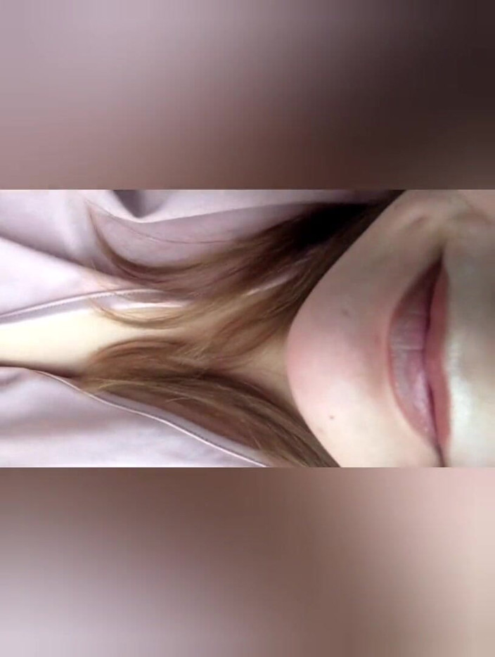 Besty the cow: La première masturbation de la voiture de Betsy