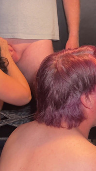 Vídeo completo - Starbutts: Clientes do Gloryhole pedindo café com creme especial - Cliff Media Productions