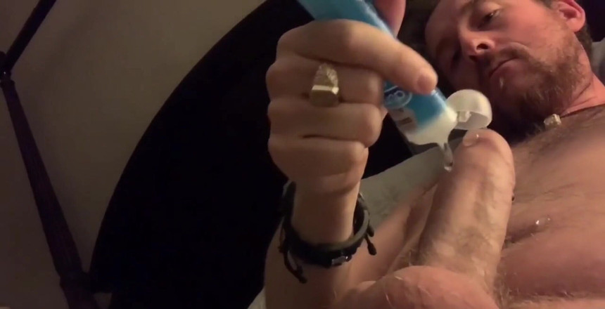 Dirty Talking Guy: Karnımın her yerine ateşli bir döl emiyor