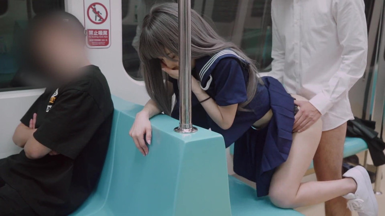 Asian Milfs n Teens: Chinese college girl got banged in the train - Perv Milfs...