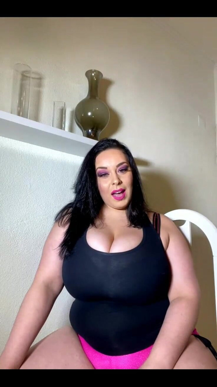 Anastasia Lux: Stream iniciado 04/03/2020