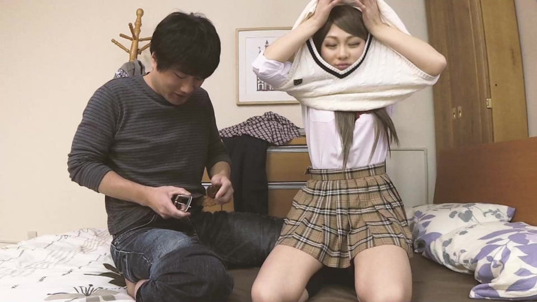 JAPAN IN LOVE: Rising Sun Beauties Scene-3 piękna japońska nastolatka cieszy się jej...