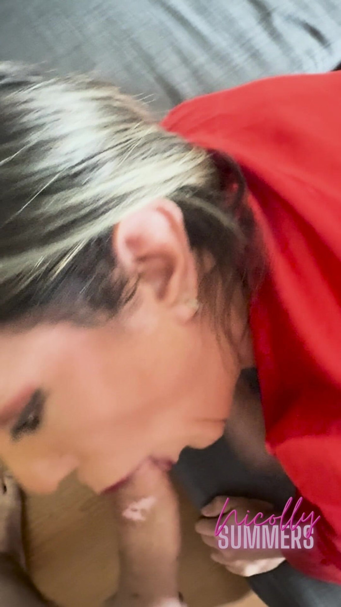 Nicolly Summers: Der Ventilator wurde gezogen und kam, um mich ohne Kondom...