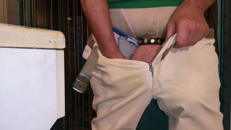 Monster_Meat_: Corduroy pants bulging