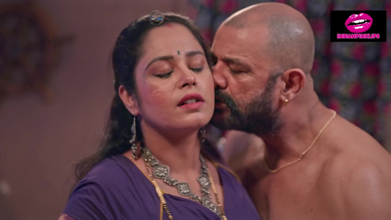 Indianpinklips: Actrița Ullu Sex cu Desi Man