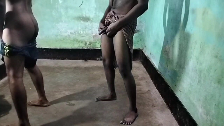 Desi Tits: Bhangadesi Guy