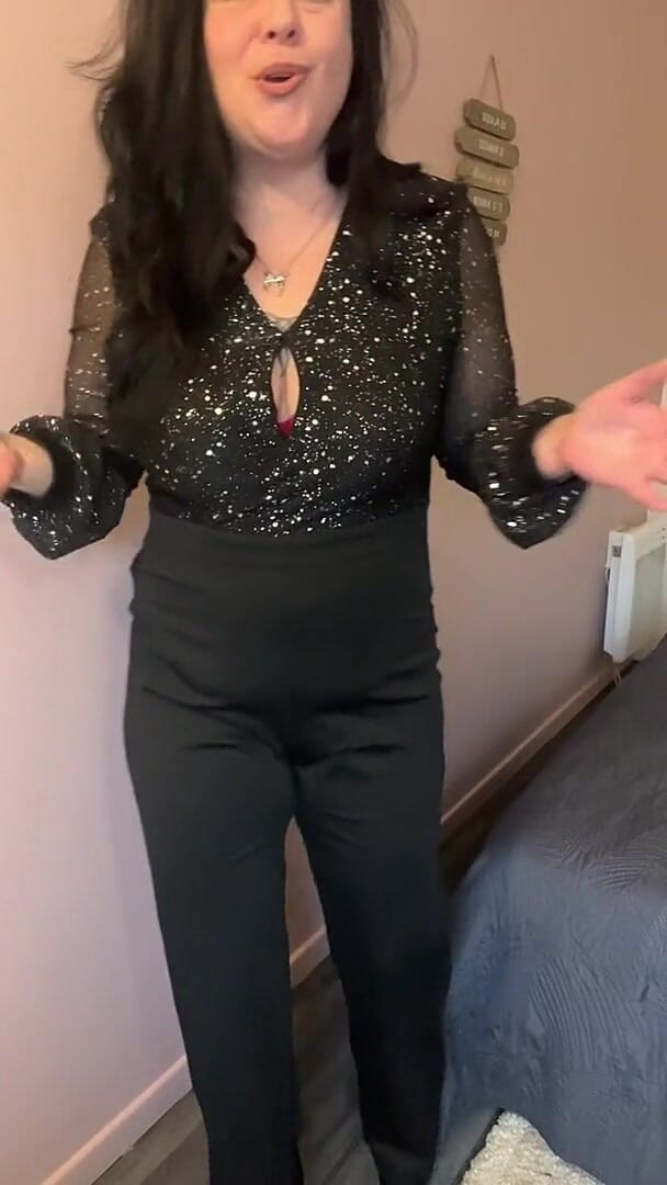 Maitresse Clara: Dej mi svůj zadek na Nový rok!
