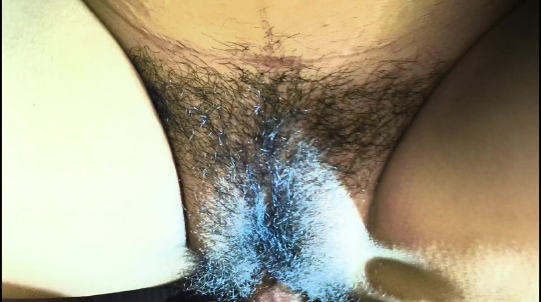 Dreamguys: Une bhabhi desi indienne complète suce et baise