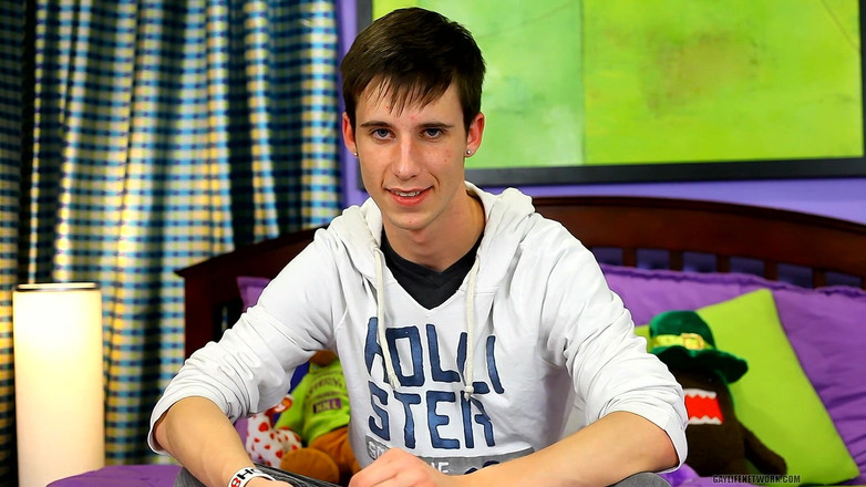 Lollipop Twinks: Temu bual "mengecil" dengan Adrian