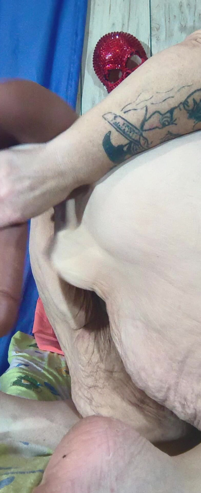 HerculesnVENUS: Slap Me All Over Stepdaddy It Turns Me on