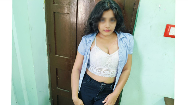Mili bhabi: Desi Beautiful Office Colleague Romance Hindi Audio Sex, Hot Figure...