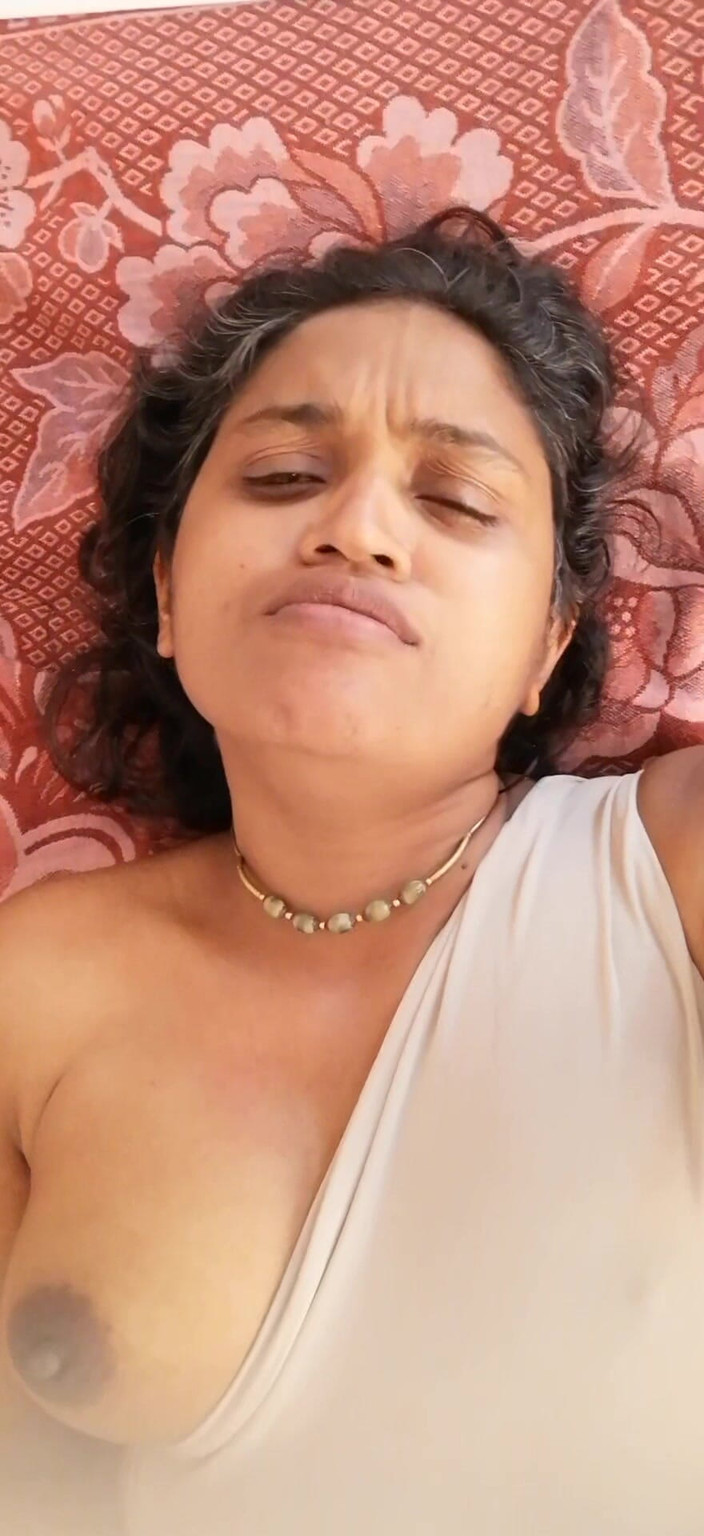 Tina Baby: Sexy Video to Seduce Stepson