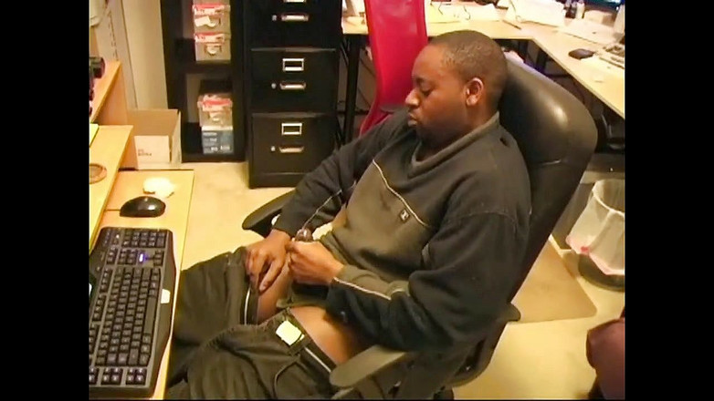 The Great Canadian Male: Jack - První kontakt