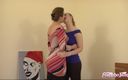 SapphoFilms - By Nikoletta Garian: Настоящие поцелуи, лизание и поедание киски лесбиянок, эпизод 16