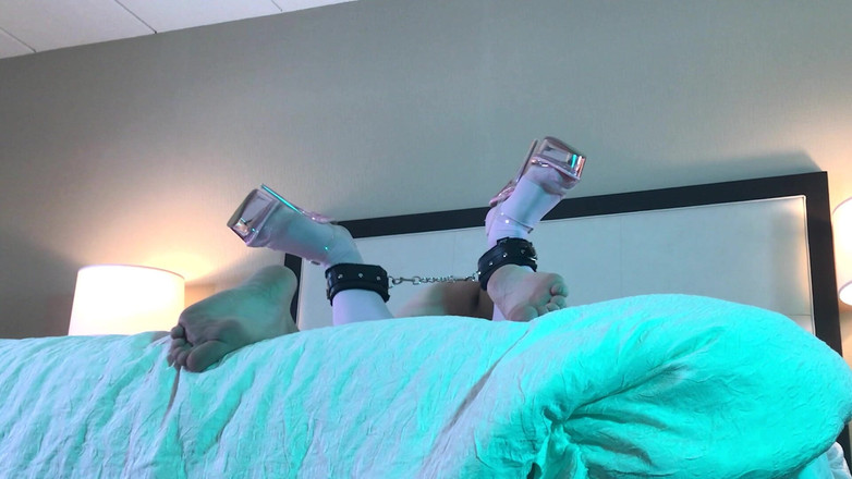 Jake Grand the man: Mujer trans en castidad follada duro - compilación 9