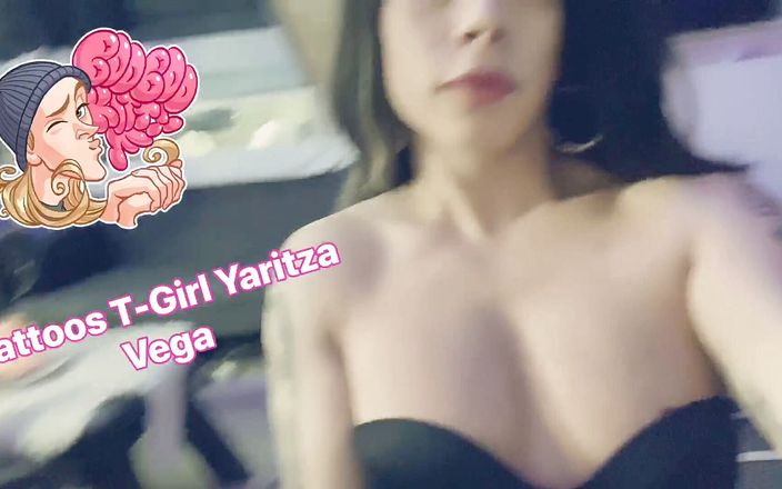 Tgirl Yaritza Vega: 踊る