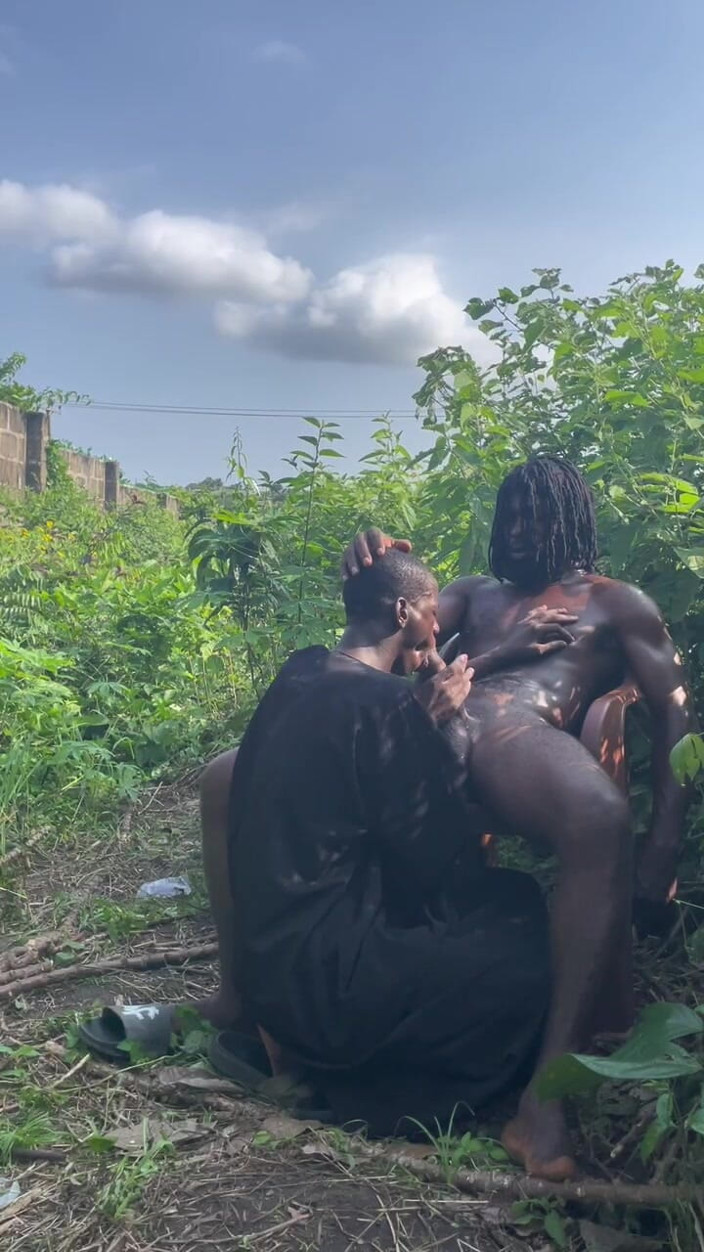 Thelittle_brown: This Farmer Fuck Me Hardcore