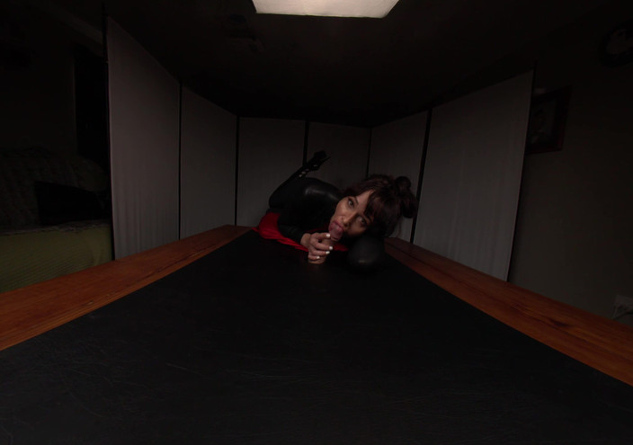 Darya jane VR: スローブロー - ボックスフェラチオ