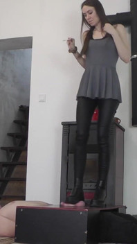 The Orgasm of a Slave Under Mistress Cassy's Boots