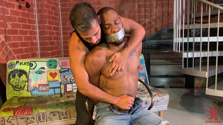 Kinky Bites Gay: Cruisin'for Some Strange: August Alexander dan Santino Cruz Raw