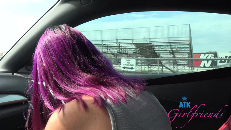 ATK Girlfriends: Virtueller urlaub