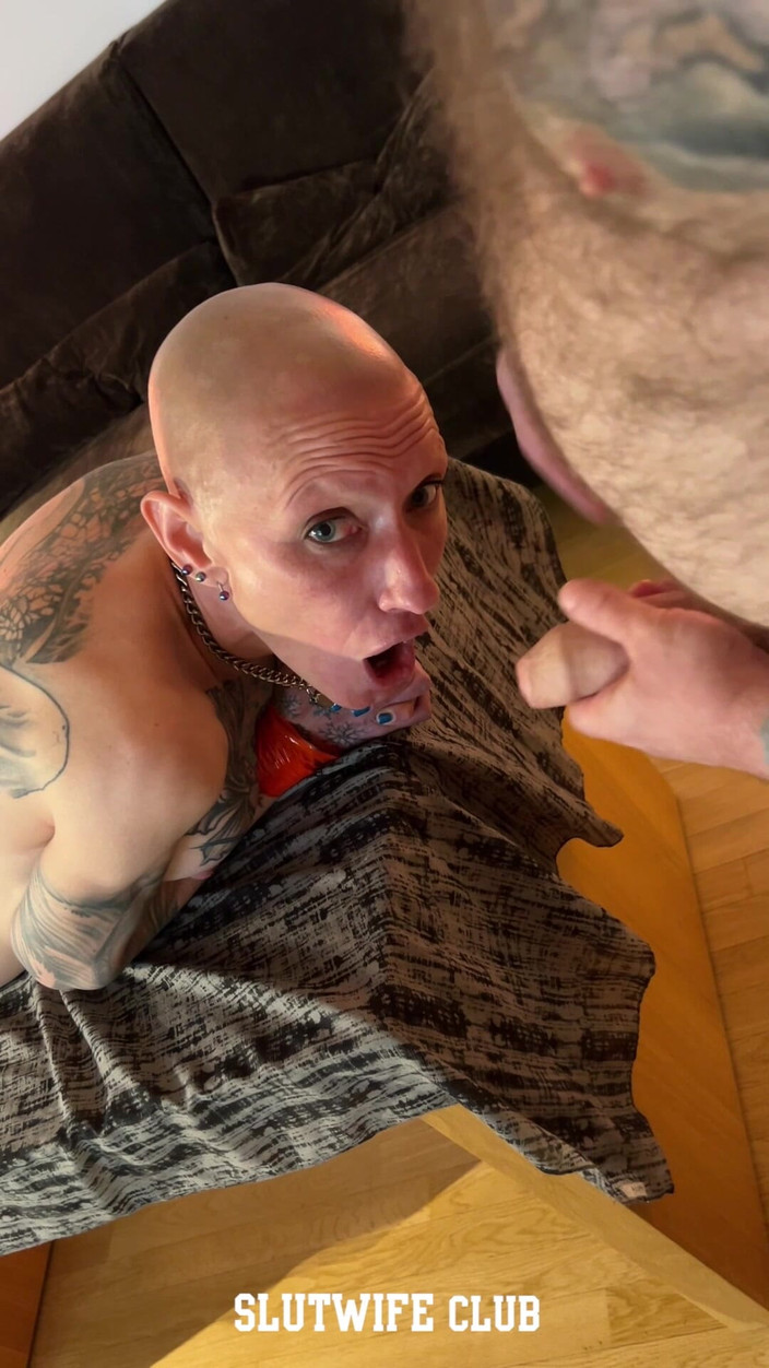 Slutwife Club: За кулисами, без сценария, просто секс: моменты свободного использования Vilja на камеру