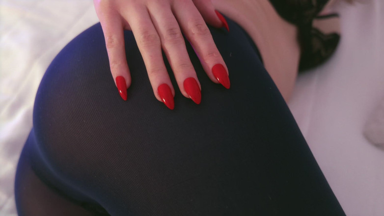 The Epic Aaron: エロティック・ブドワール フォート・ミラ・デルヴィナ