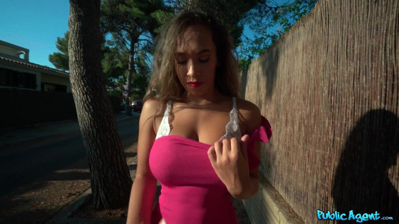 Public Agent: Public Agent - Big Tit Russian Briana Bandares Gets Pounded by...