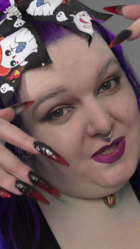 Glampire nail worship