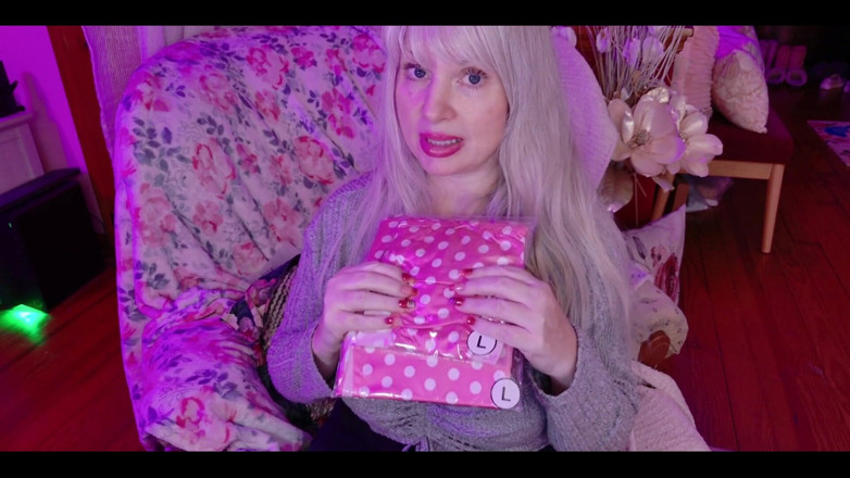 PaintedRose: Opening Satin Panties