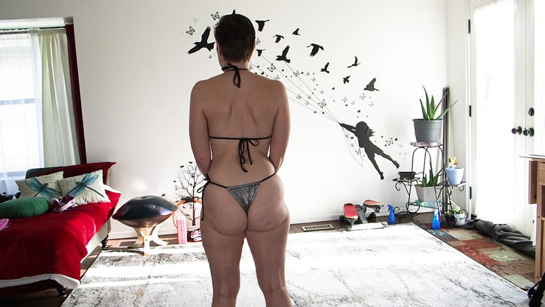 Aurora Willows: Bikini personalizado orden 212