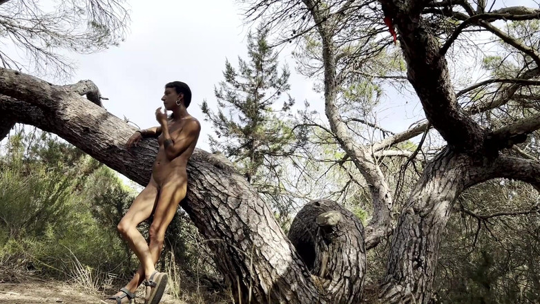 Magia Rosa: Jag fångades med min vän i skogen!