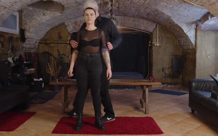 Dr Lomp - hardcore BDSM: Harder Than Any Punch - Kate's Debut