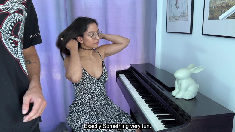 Itsxlilix: I Fucked My Friend's Piano Teacher and I Loved It!