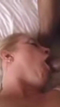 BBC Addiction - 100% Amateur and Home Made Porn Videos. MILFs Addicted to BBC and Interracial Banging.