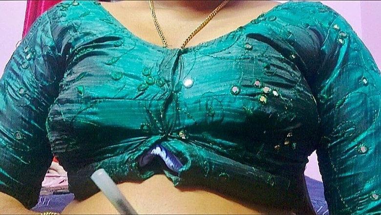 Desi Mohini: Zoya si kakak ipar india lagi asik sama cowok berondong...