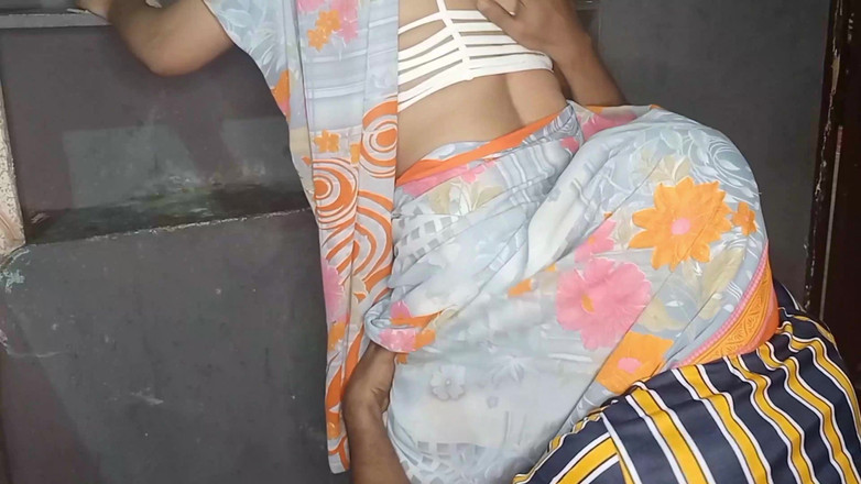 Neelima69: Futând-o pe servitoarea mea indiană cu curul mare