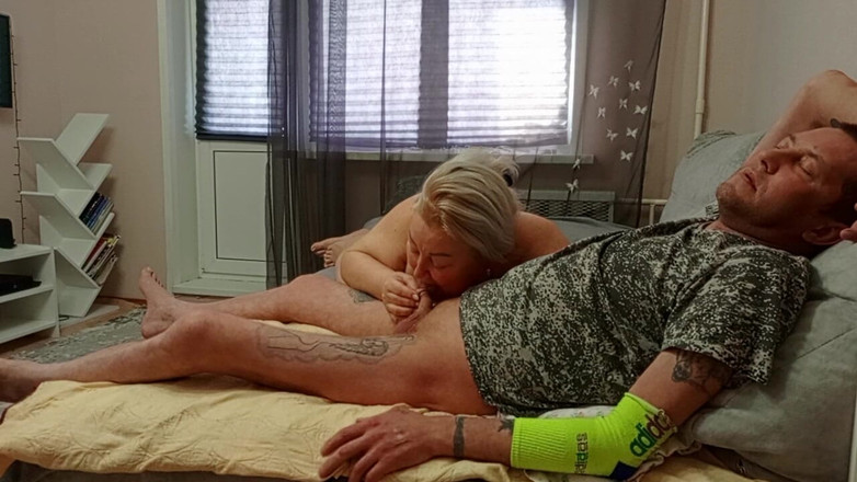 Zona901: Nach einem blowjob von einer nachbarin kommen