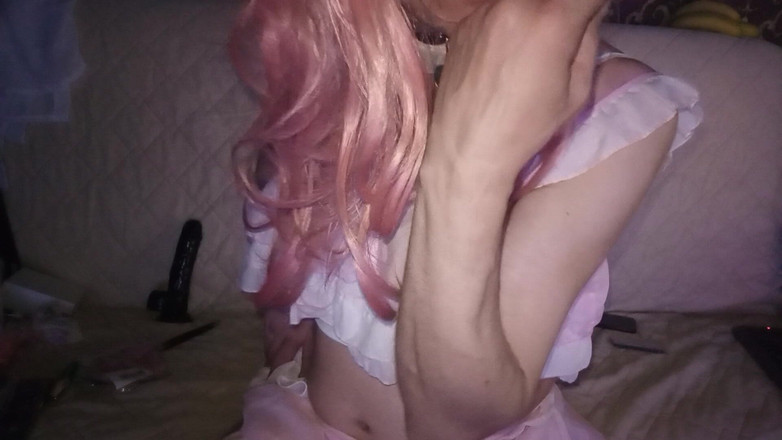 violet_bisex: Con đĩ màu hồng