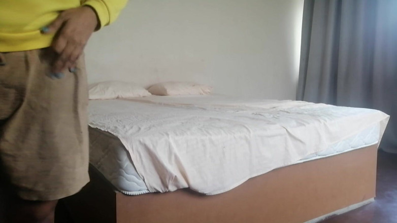 Tina Baby: Trik menggoda karyawan hotel bagian 3 wanita india saat liburan ke...