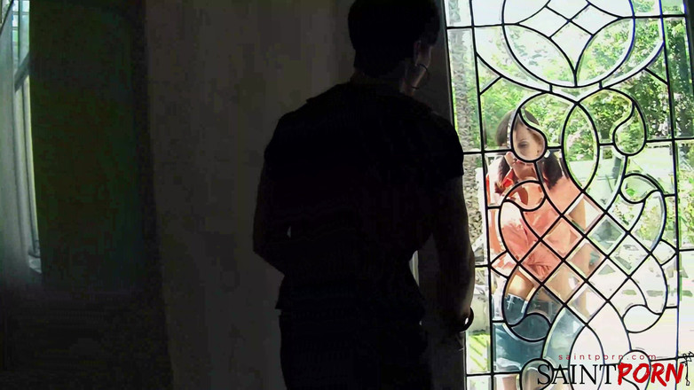 SaintPorn: Babysitter Bekommt Die Perfekte Therapie Von Shay Und Billy