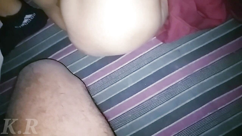 Kavyaravi: Memek hot bu guru dientot, memek bu guru sendiri