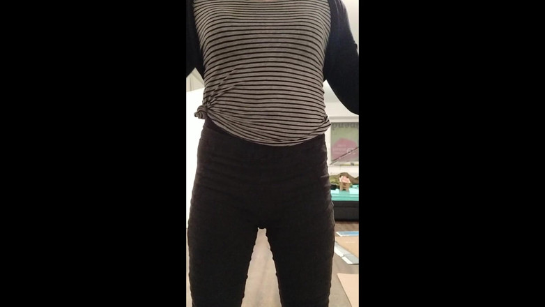 Joslin: 私の衣装の1つを見せる