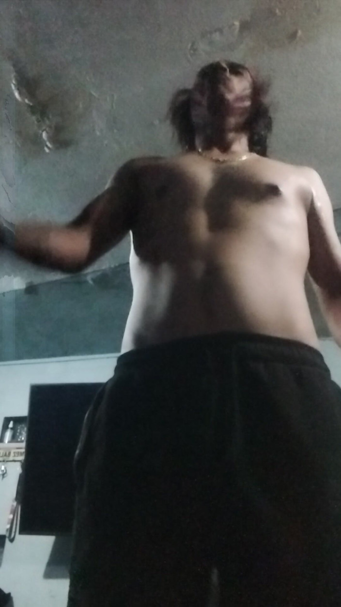 AlexAlejandro13: Stepdaddy Exercises Almost Naked