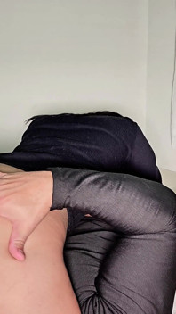 Dimanche de beaucoup de sexe avec ma demi-sœur.