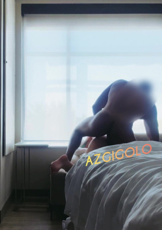 AZGIGOLO: A ThrowbackThursday post of myself and thedesertvixen at our go-to-no-tell-hotel...