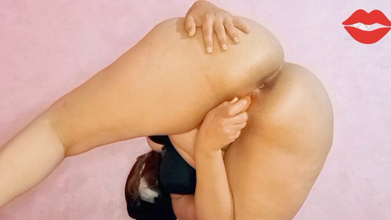 Saraarabsexy: アラブの妻キュウリオーガズム