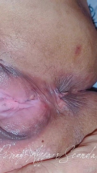 Tombul pinay büyük memeler sert sikilmeyi seviyor