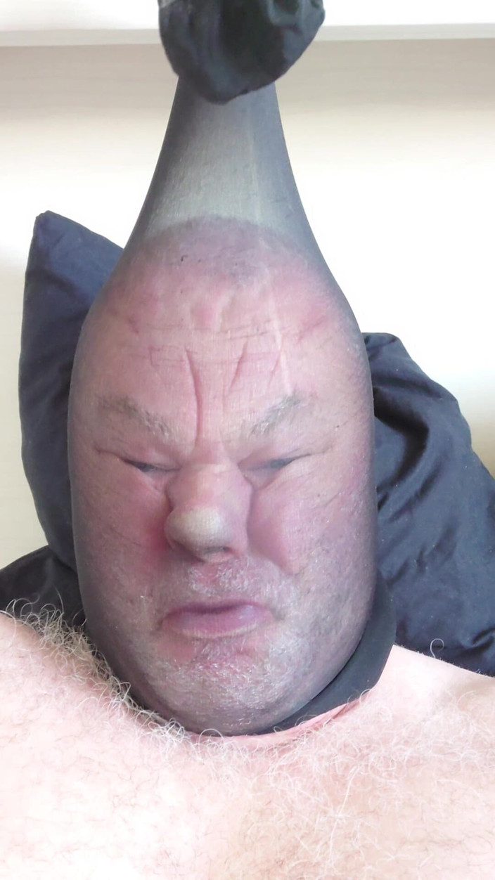 NylonFace: Carmen Nylonjunge Makes Grims in Nylon Mask