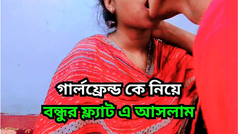 Black Beauty20: 处女女友在朋友家的首次性爱 - 真正的印度情侣自拍